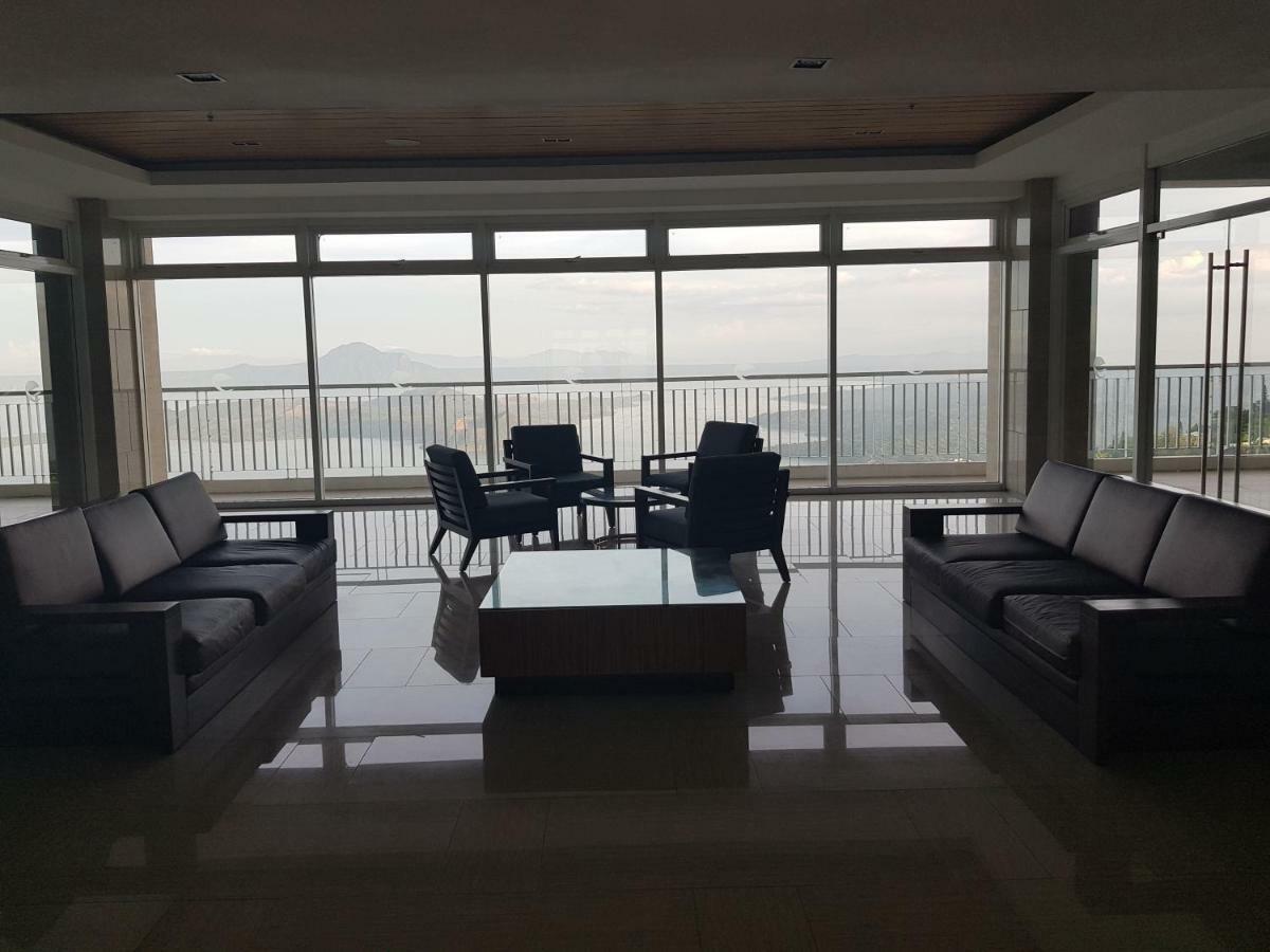 Appartement Milagrosa à Tagaytay City Extérieur photo
